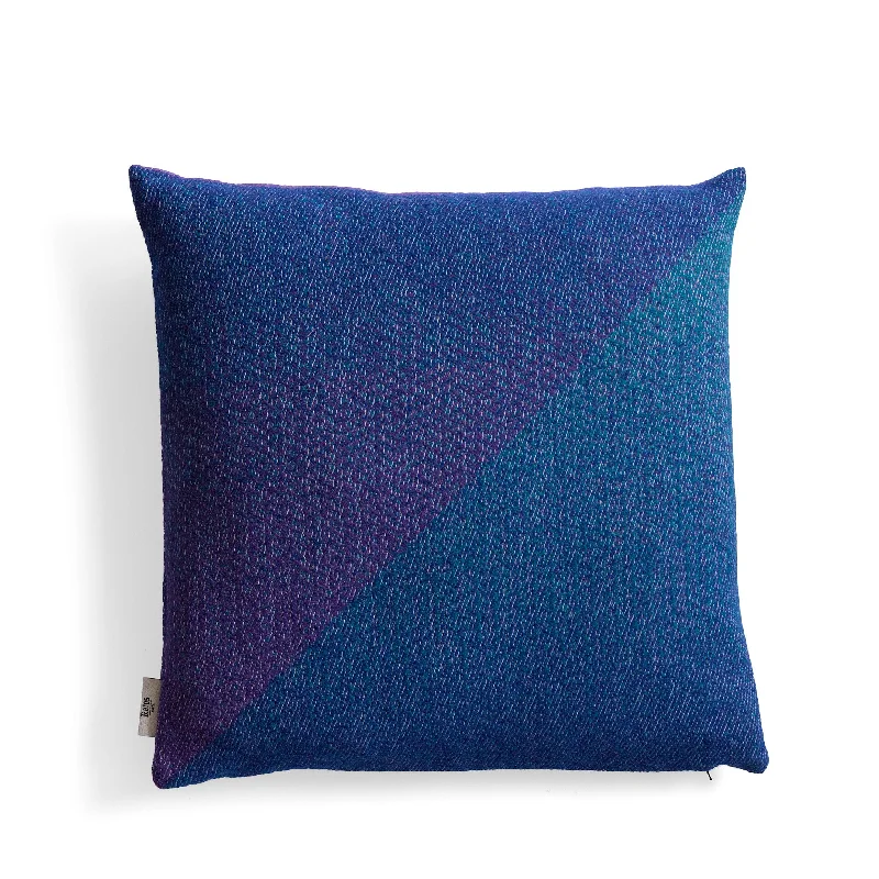 Portør Pillow in Purple