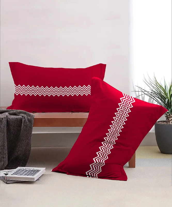 Urban Comfort Pillow Covers Set, 144 Tc,Trippy Triangles Red