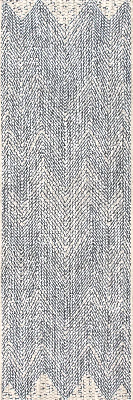 Wavy Chevron Indoor/Outdoor Rug | Blue