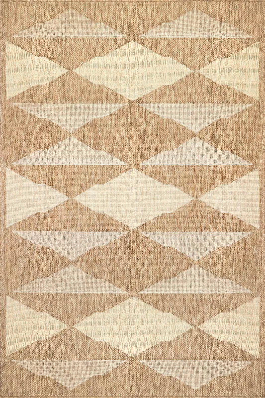 Ziggy Diamonds Indoor/Outdoor Rug | Brown