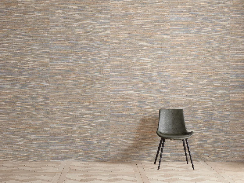 Textura Grasscloth Wallpaper in Denim